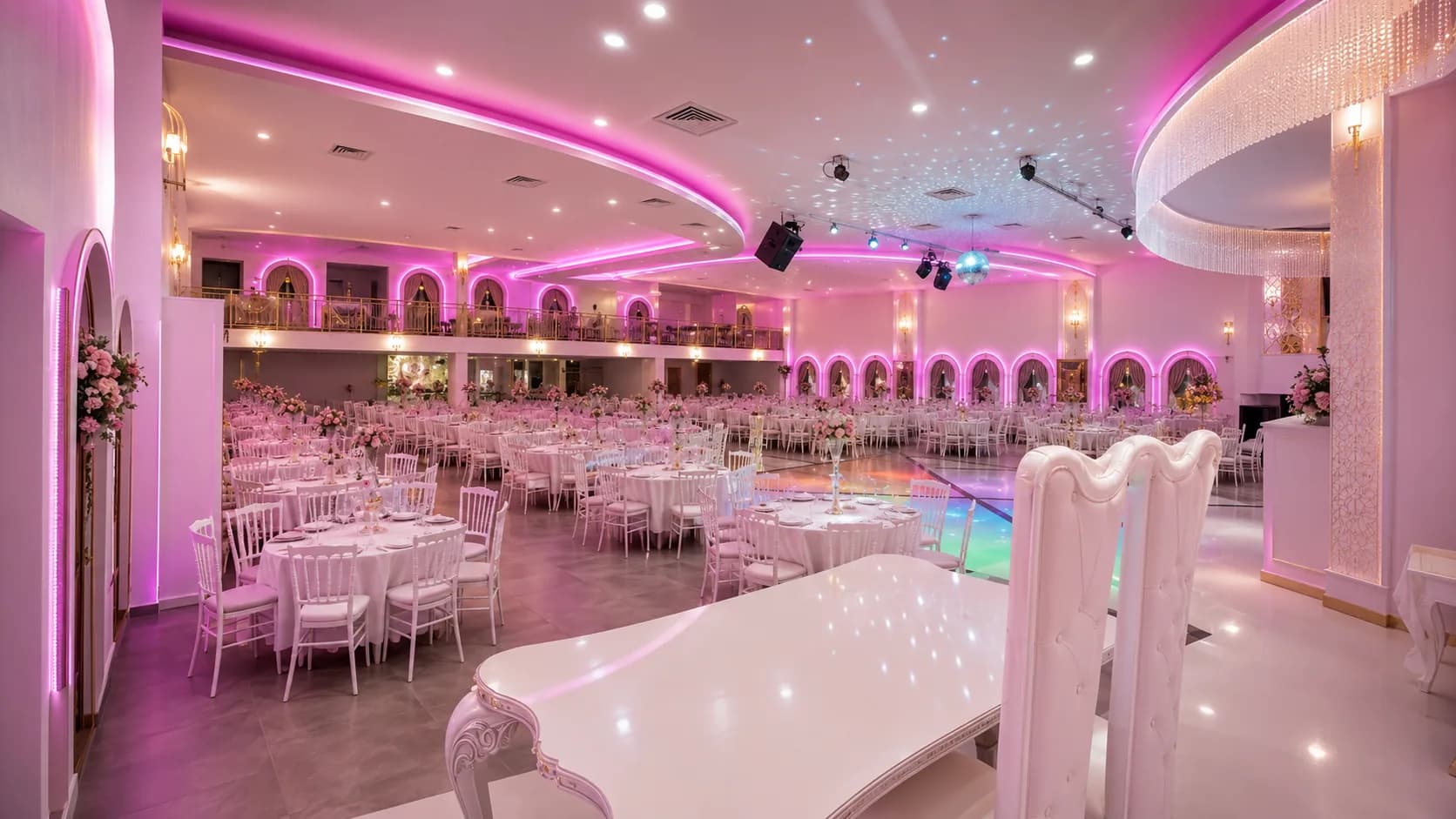 Yılmazlar Davet Pembe Ambiyanslı Salon